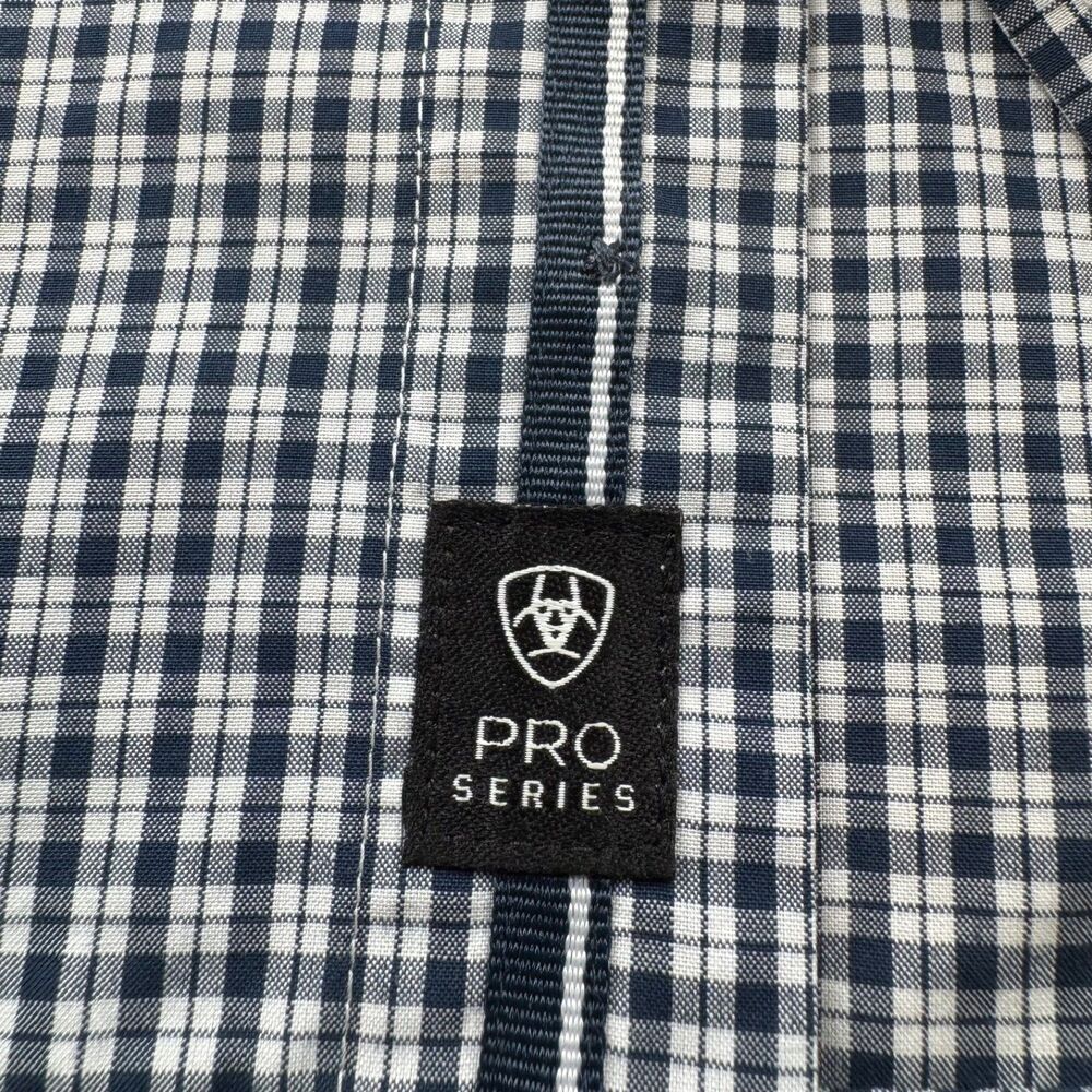 Ariat Pro Series Garmin Shirt  Men's M Long Sleeve Blue/White - Picture 9 of 12